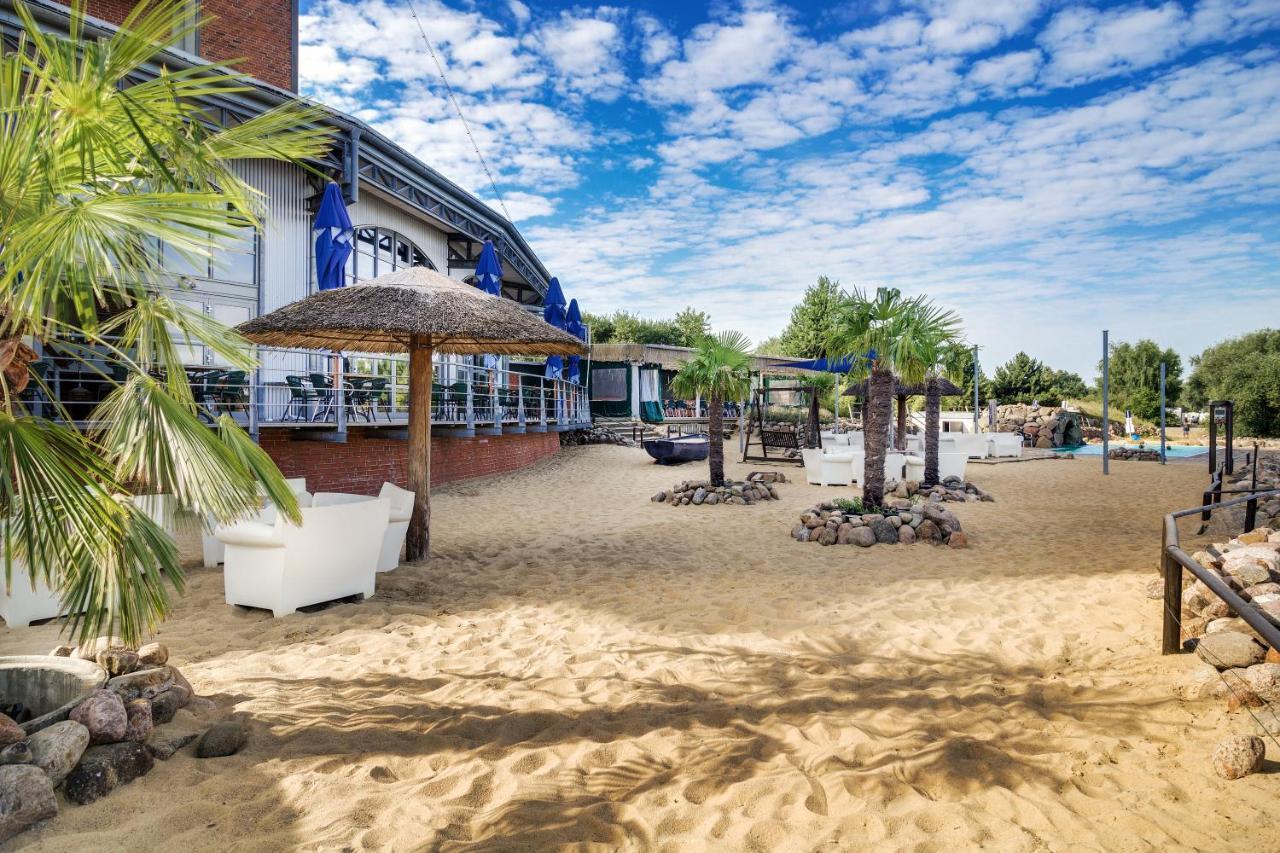Hotel Doemitzer Hafen Exterior photo